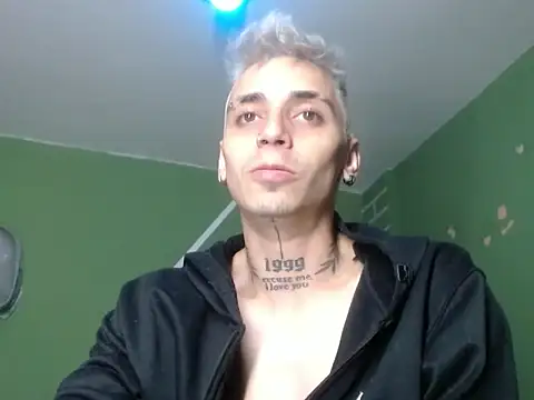 Snapshot of xalejo_max chatting on January 16, 2026, 11:31 pm xalejo max online show from January 16, 2026, 11:31 pm