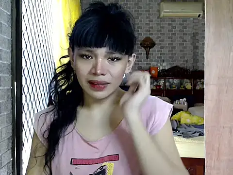 Snapshot of kylinexx chatting on May 4, 2026, 1:12 am kylinexx online show from May 4, 2026, 1:12 am