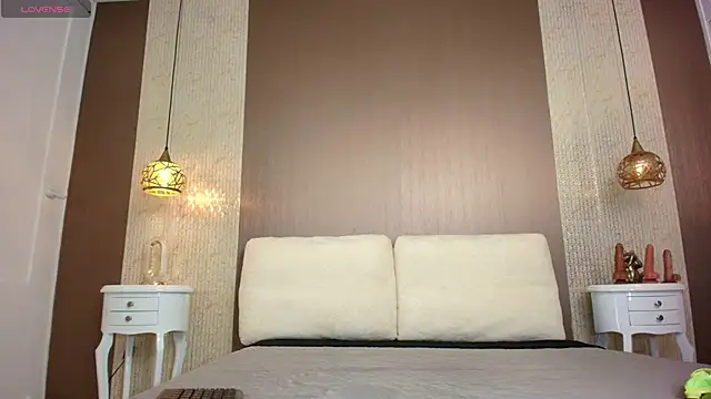 Snapshot of Tiifany_Baker chatting on November 7, 2025, 7:47 pm Tiifany Baker online show from November 7, 2025, 7:47 pm