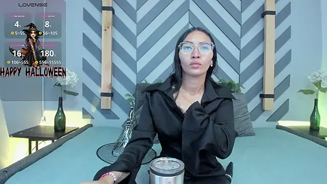 Snapshot of lucyy_liiuu chatting on October 30, 2025, 1:34 pm lucyy liiuu online show from October 30, 2025, 1:34 pm