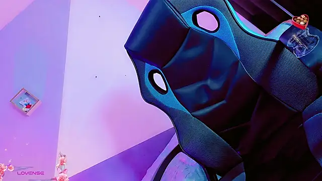 baby rous online show from November 27, 2025, 1:24 pm