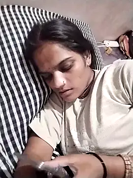 Sofia kuuu online show from September 19, 2025, 11:55 am