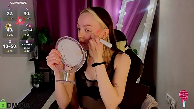 R0cket bunny online show from May 22, 2026, 1:02 am