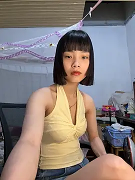 andymi1 online show from April 7, 2026, 2:23 am