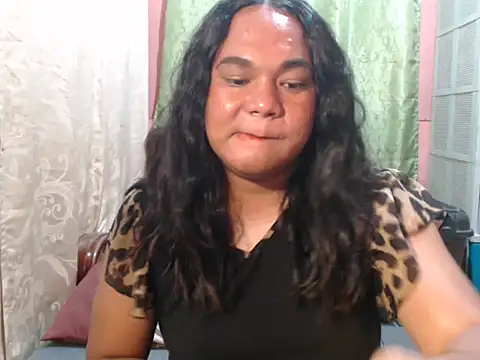 Snapshot of roseluv_hot chatting on March 29, 2026, 11:32 am roseluv hot online show from March 29, 2026, 11:32 am