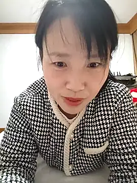 Snapshot of Haili-1 chatting on February 16, 2026, 1:40 pm Haili-1 online show from February 16, 2026, 1:40 pm