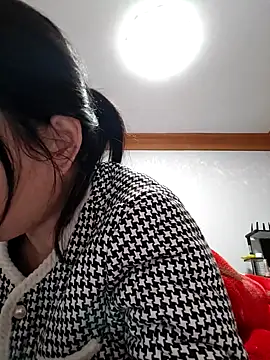 Snapshot of Haili-1 chatting on February 23, 2026, 2:58 pm Haili-1 online show from February 23, 2026, 2:58 pm