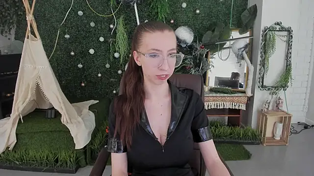 Snapshot of CareyJonas chatting on February 12, 2026, 5:41 pm CareyJonas online show from February 12, 2026, 5:41 pm