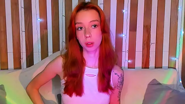 Lori Williams online show from September 25, 2025, 1:09 am