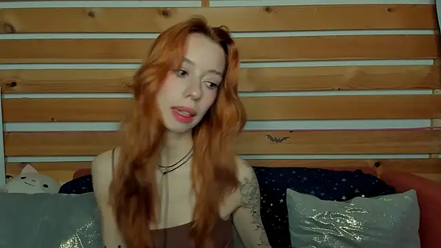 Snapshot of Lori_Williams chatting on January 17, 2026, 1:10 am Lori Williams online show from January 17, 2026, 1:10 am