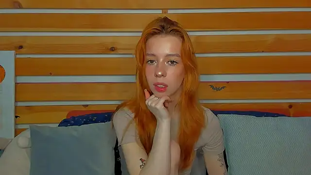 Snapshot of Lori_Williams chatting on February 11, 2026, 1:10 am Lori Williams online show from February 11, 2026, 1:10 am