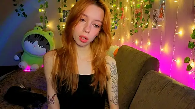 Snapshot of Lori_Williams chatting on February 16, 2026, 3:46 am Lori Williams online show from February 16, 2026, 3:46 am