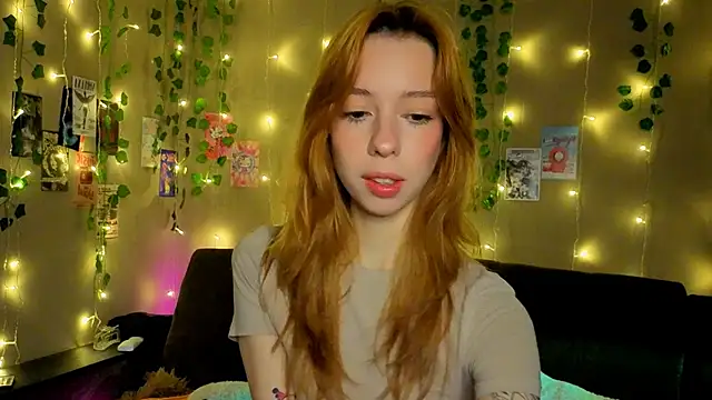 Snapshot of Lori_Williams chatting on February 17, 2026, 2:08 am Lori Williams online show from February 17, 2026, 2:08 am