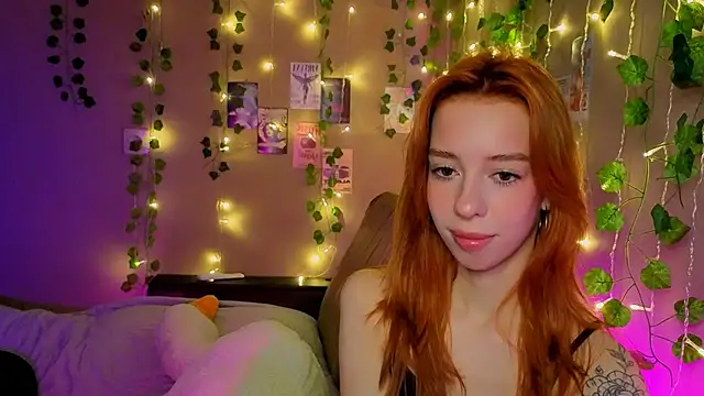 Snapshot of Lori_Williams chatting on February 20, 2026, 2:30 am Lori Williams online show from February 20, 2026, 2:30 am