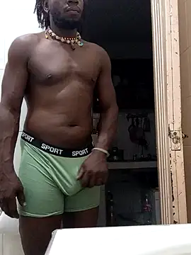 Snapshot of Blackpanther0115 chatting on September 22, 2025, 10:39 am Blackpanther0115 online show from September 22, 2025, 10:39 am