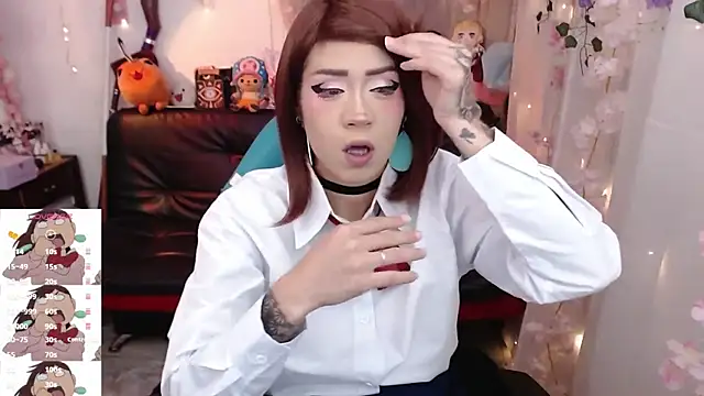 jadedelux  online show from September 17, 2025, 7:48 pm