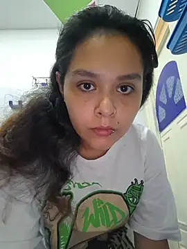 lila kitty81 online show from October 29, 2025, 6:53 pm