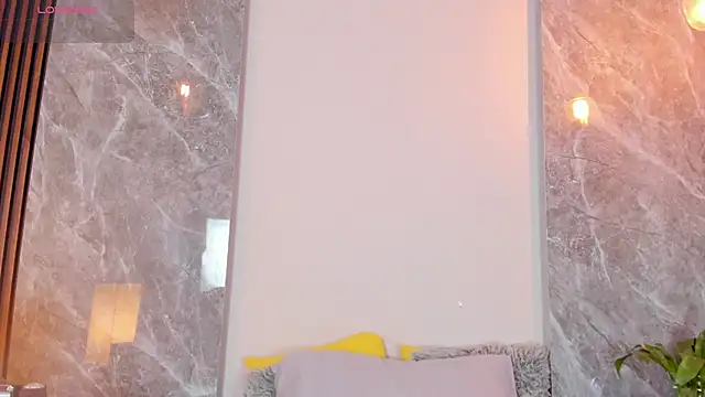 Snapshot of Emma_hunter_ chatting on October 16, 2025, 3:51 am Emma hunter online show from October 16, 2025, 3:51 am