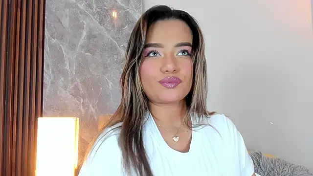 Snapshot of Emma_hunter_ chatting on October 25, 2025, 3:58 am Emma hunter online show from October 25, 2025, 3:58 am