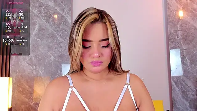 Snapshot of Emma_hunter_ chatting on November 28, 2025, 4:15 am Emma hunter online show from November 28, 2025, 4:15 am