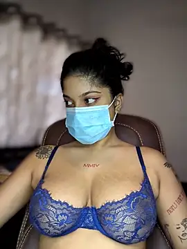 Snapshot of Saza_lklx chatting on February 8, 2026, 7:34 am Saza lklx online show from February 8, 2026, 7:34 am