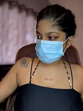 Snapshot of Saza_lklx chatting on February 13, 2026, 8:21 am Saza lklx online show from February 13, 2026, 8:21 am