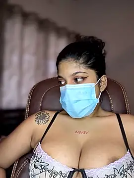 Snapshot of Saza_lklx chatting on February 21, 2026, 10:05 am Saza lklx online show from February 21, 2026, 10:05 am