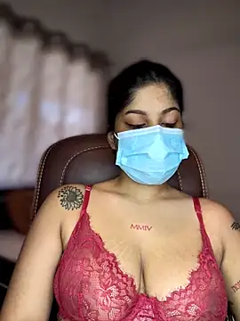 Snapshot of Saza_lklx chatting on March 11, 2026, 8:42 am Saza lklx online show from March 11, 2026, 8:42 am