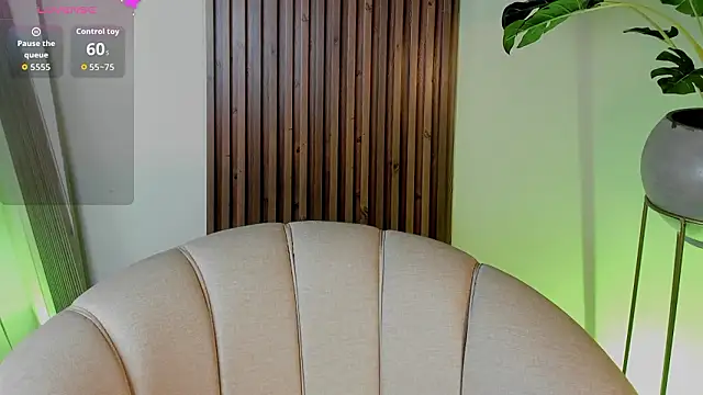 Snapshot of artemish__ chatting on February 20, 2026, 10:27 am artemish online show from February 20, 2026, 10:27 am