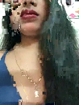 Snapshot of Maahhii_2 chatting on September 16, 2025, 5:14 pm Maahhii 2 online show from September 16, 2025, 5:14 pm
