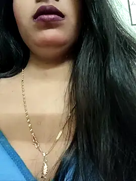 Snapshot of Maahhii_2 chatting on September 20, 2025, 5:14 pm Maahhii 2 online show from September 20, 2025, 5:14 pm