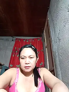 Everleigh mom online show from October 25, 2025, 3:36 am