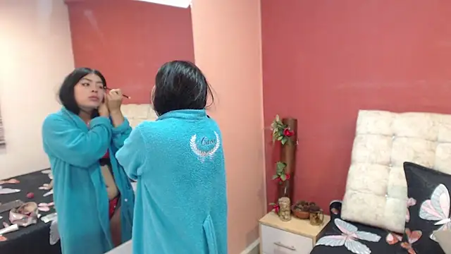 Snapshot of KateWelsin chatting on October 24, 2025, 4:03 pm KateWelsin online show from October 24, 2025, 4:03 pm