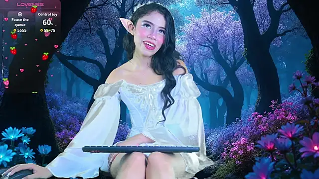 Snapshot of SammyJhuls chatting on December 4, 2025, 12:25 pm SammyJhuls online show from December 4, 2025, 12:25 pm