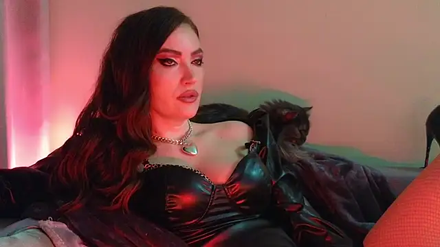 Snapshot of AliceJameson chatting on February 25, 2026, 9:35 pm AliceJameson online show from February 25, 2026, 9:35 pm