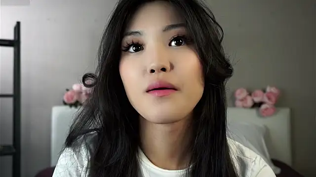 Snapshot of FancyEsten chatting on September 19, 2025, 7:32 am FancyEsten online show from September 19, 2025, 7:32 am