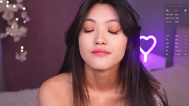 Snapshot of FancyEsten chatting on February 20, 2026, 7:54 am FancyEsten online show from February 20, 2026, 7:54 am