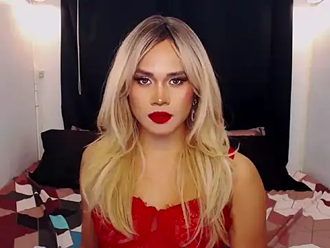 YllanaAltheaXxX online show from February 18, 2026, 5:20 pm