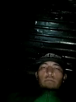 Snapshot of Narckse chatting on November 18, 2025, 9:47 am Narckse online show from November 18, 2025, 9:47 am