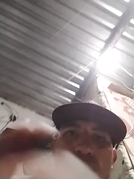 Snapshot of Narckse chatting on April 16, 2026, 11:33 am Narckse online show from April 16, 2026, 11:33 am