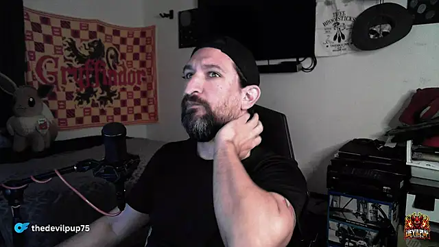 DevilPup75  online show from January 16, 2026, 11:58 am