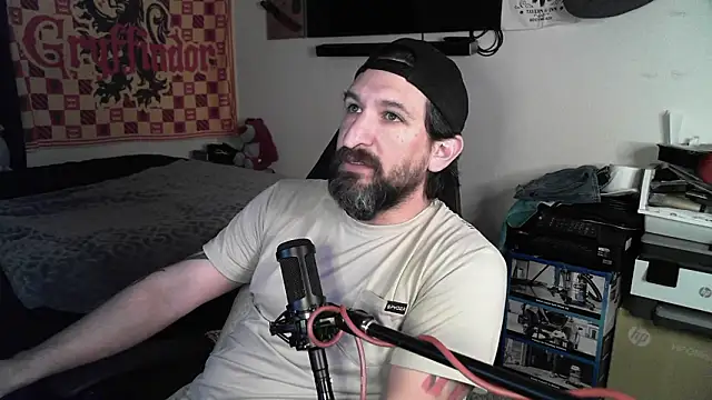 Snapshot of DevilPup75_ chatting on February 3, 2026, 3:15 am DevilPup75 online show from February 3, 2026, 3:15 am