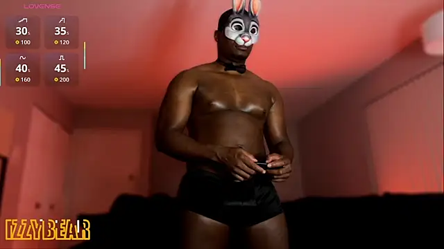 izzybear   online show from October 31, 2025, 5:30 am