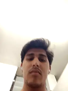 Snapshot of HarryChoudhary21 chatting on December 18, 2025, 10:27 pm HarryChoudhary21 online show from December 18, 2025, 10:27 pm