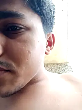 Snapshot of HarryChoudhary21 chatting on March 8, 2026, 6:28 am HarryChoudhary21 online show from March 8, 2026, 6:28 am