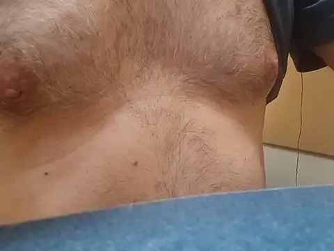 Snapshot of half_age chatting on January 9, 2026, 7:59 pm half age online show from January 9, 2026, 7:59 pm