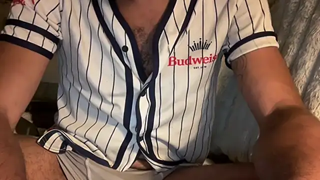DERTYLAY online show from July 15, 2026, 7:02 am