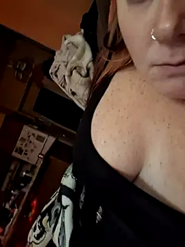 Snapshot of 50-shades-of-JADE chatting on January 9, 2026, 12:57 am 50-shades-of-JADE online show from January 9, 2026, 12:57 am