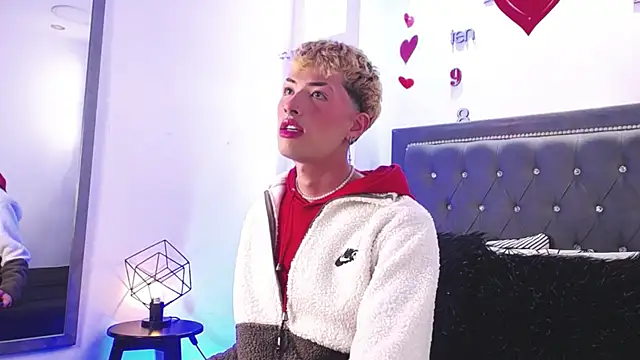 Snapshot of OzorioDany chatting on September 20, 2025, 3:40 am OzorioDany online show from September 20, 2025, 3:40 am