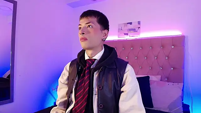 Snapshot of OzorioDany chatting on November 6, 2025, 3:40 am OzorioDany online show from November 6, 2025, 3:40 am